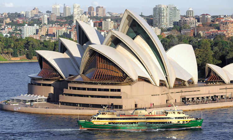 Sydney opera house visitor capacity